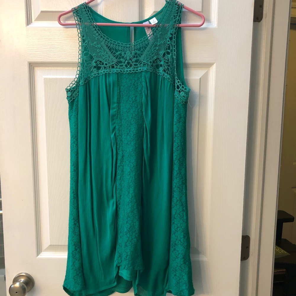 Alya green lace crochet mini dress - Picture 2 of 5